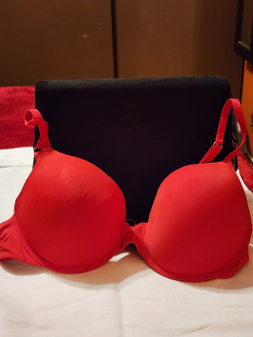 Nautica Red Molded T-Shirt Bra